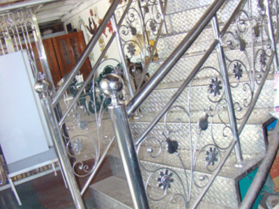 Beautiful stair railing design.